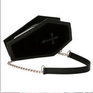SPIRIT Halloween Coffin Purse
